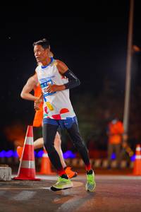 BIB: 201
                            <button type="button" onclick="openModal(21517019)" class="btn btn-primary btn-sm float-right btn-popup" data-toggle="modal" data-target=".modal-high-quality">
                        <i class="fas fa-shopping-cart"></i> Add to Cart
                    </button>
                                            <button type="button" onclick="isThisMe(21517019, true)" class="btn btn-success btn-sm float-right btn-popup btn-isme hidden" data-toggle="tooltip" data-placement="bottom" title="นี่คือรูปของคุณใช่ไหม คลิกที่นี่เพื่อเอาเข้าอัลบั้ม">
                        <i class="fas fa-plus"></i> Add to album
                    </button>
                    <button type="button" onclick="isThisMe(21517019, false)" class="btn btn-warning btn-sm float-right btn-popup btn-isnotme hidden">
                        <i class="fas fa-ban"></i> Remove from album
                    </button>